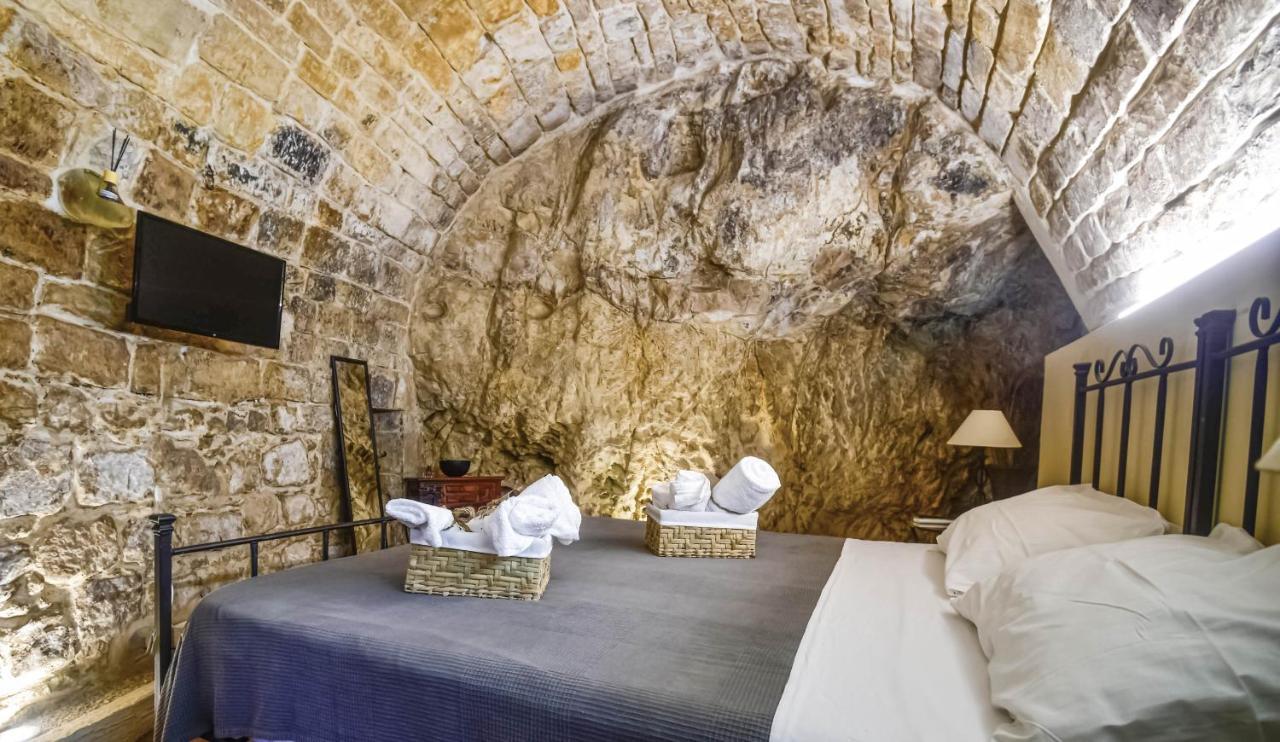 Domum In Petra Casa Nella Roccia Self Check - In Villa Modica Dış mekan fotoğraf