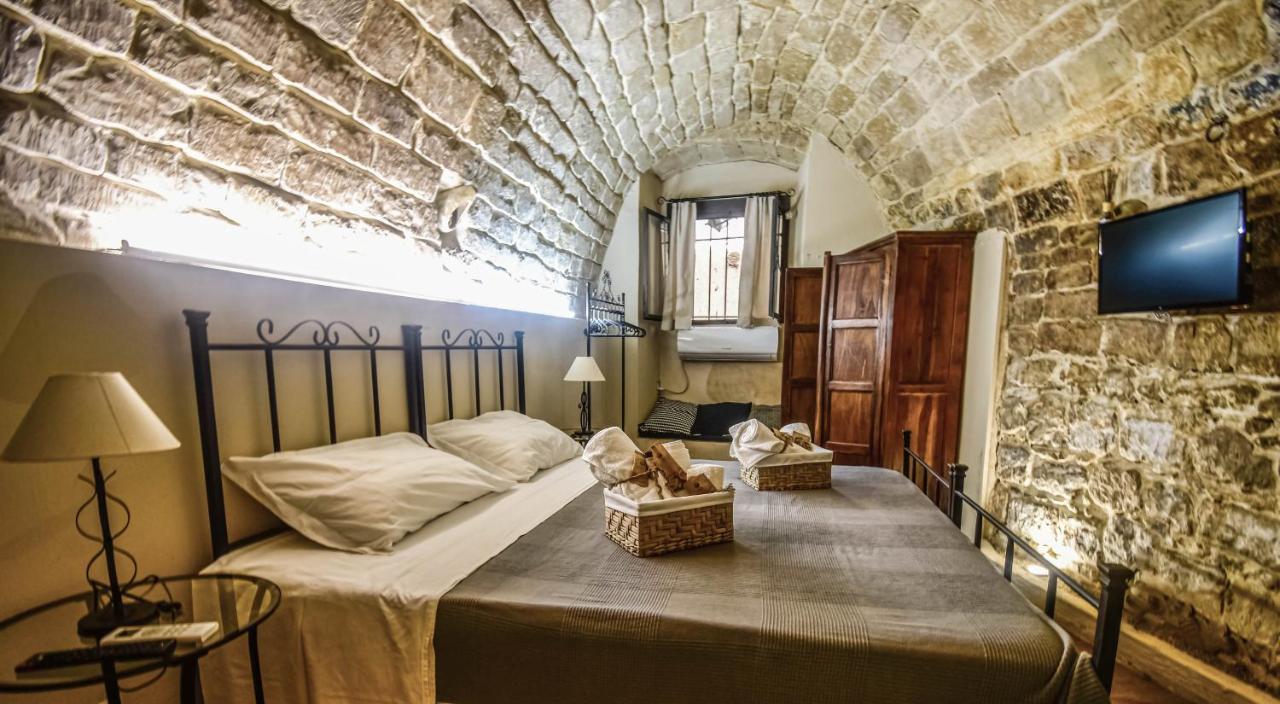 Domum In Petra Casa Nella Roccia Self Check - In Villa Modica Dış mekan fotoğraf