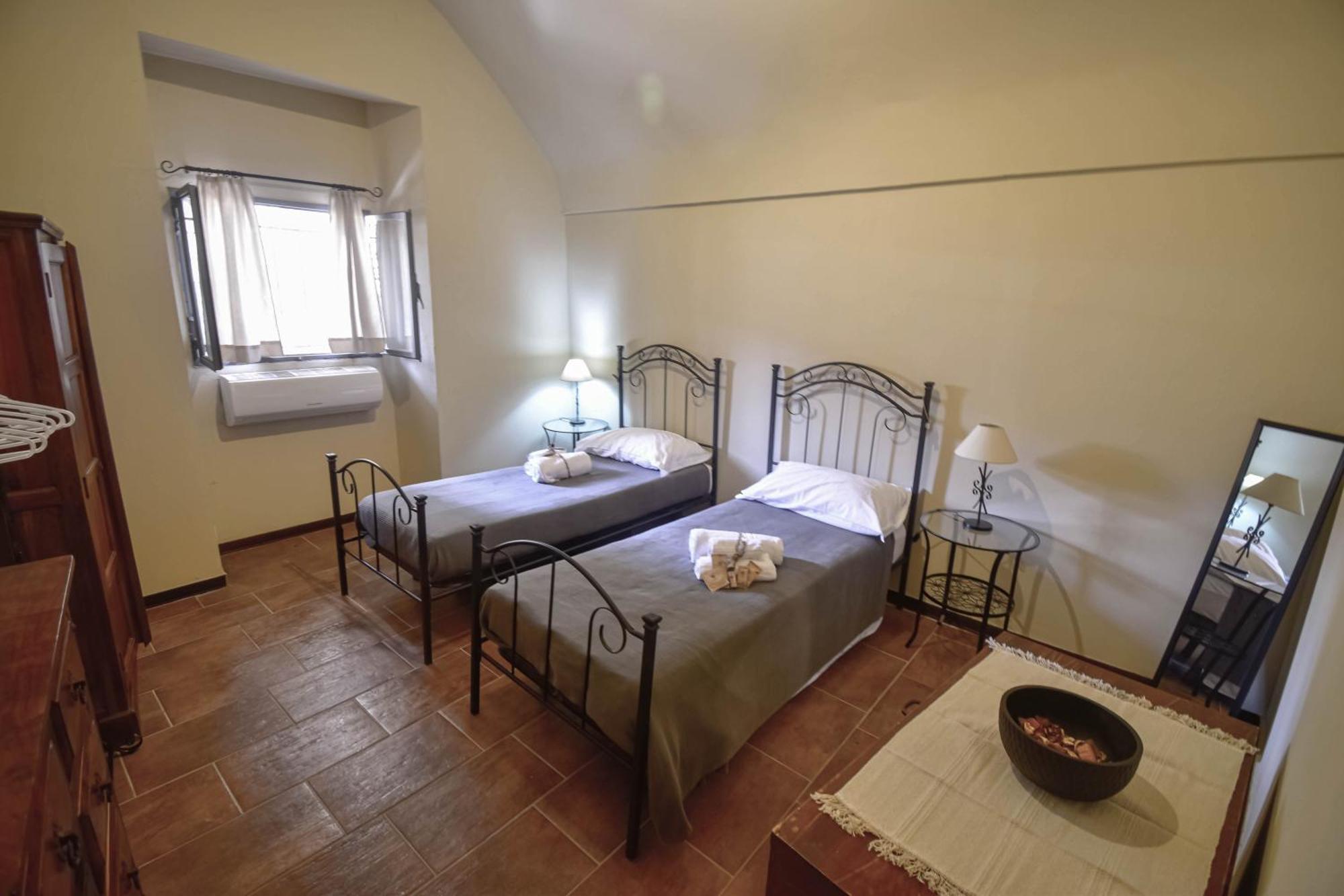 Domum In Petra Casa Nella Roccia Self Check - In Villa Modica Dış mekan fotoğraf